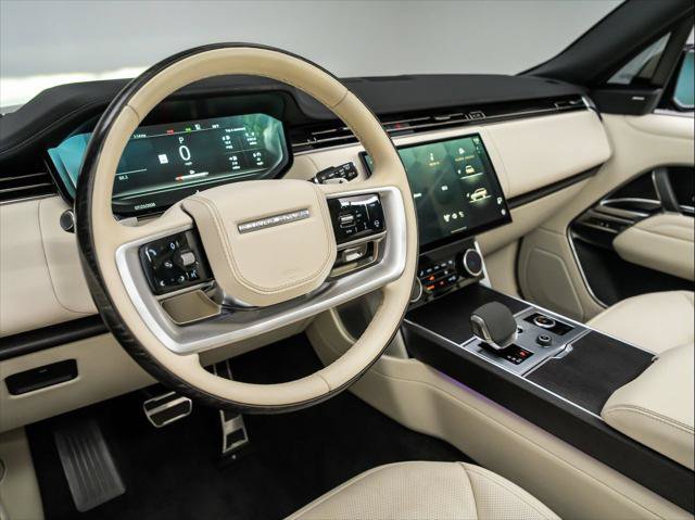 Used 2023 Land Rover Range Rover SE AWD/4WD image 16