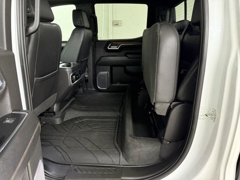 Used 2022 Chevrolet Silverado 1500 High Country w/ High Country Premium Package image 47