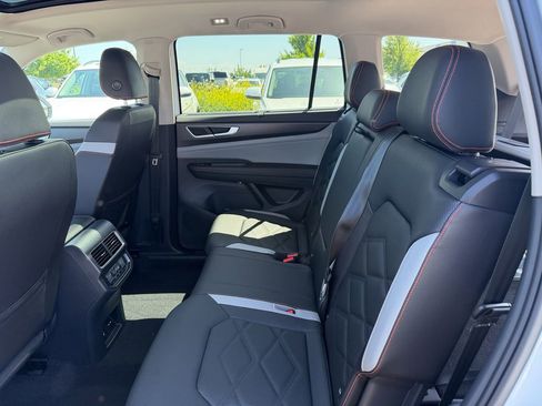 New 2026 Volkswagen Atlas Peak Edition AWD/4WD image 25