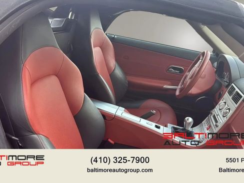 Used 2007 Chrysler Crossfire Limited RWD image 17