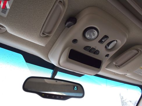 Used 2006 Chevrolet Silverado 2500 LT w/ Heavy-Duty Power Package image 16