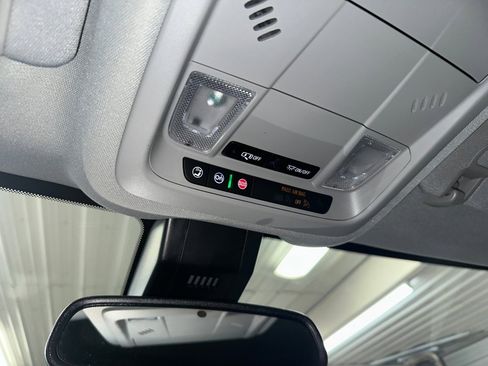 Certified 2023 GMC Terrain SLE w/ Driver Convenience Package image 15