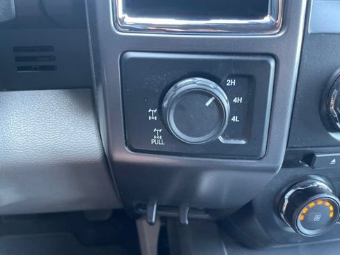 Used 2015 Ford F150 XLT w/ Equipment Group 302A Luxury AWD/4WD image 44