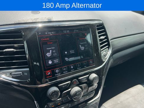 Used 2022 Jeep Grand Cherokee Laredo X RWD image 18