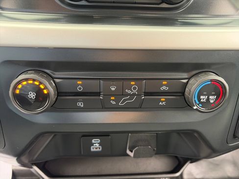 Used 2022 Ford F150 XL w/ Equipment Group 101A High AWD/4WD image 23