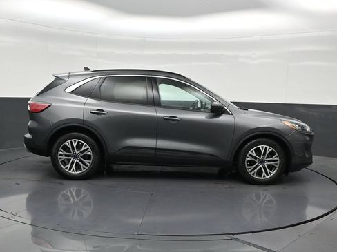 Used 2022 Ford Escape SEL FWD image 7