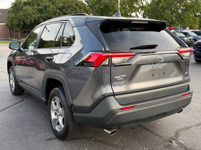 Used 2025 Toyota RAV4 XLE FWD image 6