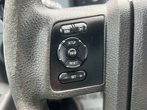 Used 2012 Ford F550 4x4 SuperCab Super Duty w/ Payload Upgrade Pkg image 7