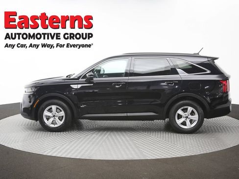 Used 2022 Kia Sorento LX FWD image 59