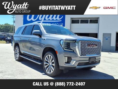 Used 2021 GMC Yukon Denali w/ Denali Ultimate Package AWD/4WD image 1