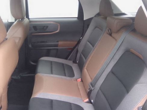 Used 2024 Ford Bronco Sport Outer Banks w/ Tech Package AWD/4WD image 12