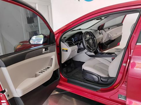 Used 2017 Hyundai Sonata SE image 11