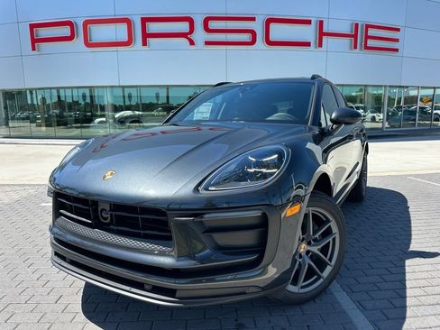 Used 2026 Porsche Macan AWD/4WD image 1