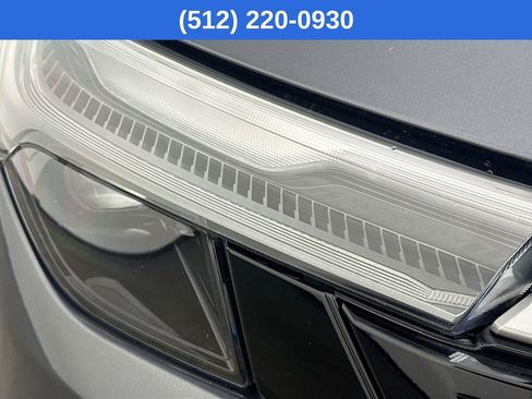 Used 2025 Subaru Forester Touring image 39