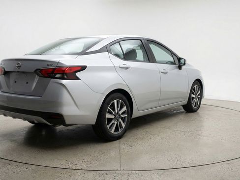 Used 2025 Nissan Versa SV FWD image 9