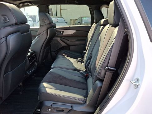 Used 2024 Acura MDX A-Spec AWD/4WD image 10