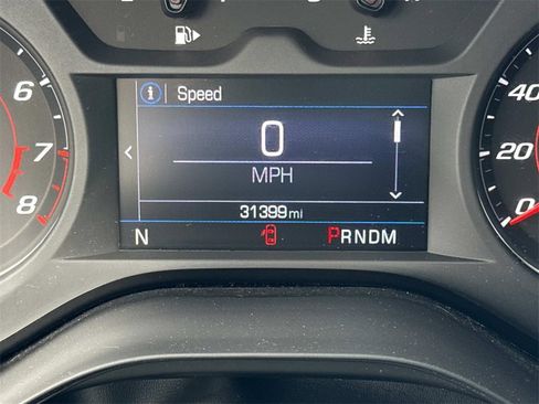 Used 2021 Chevrolet Camaro LT image 13