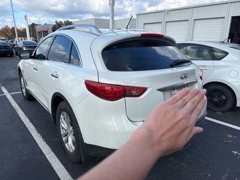 Used 2012 INFINITI FX35 AWD w/ Premium Pkg image 10