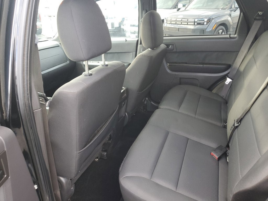 Used 2012 Ford Escape XLT FWD image 37