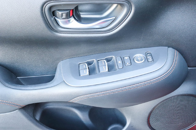 Used 2025 Honda HR-V Sport image 21
