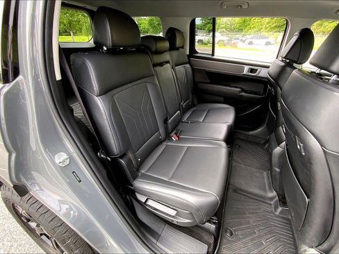 Used 2024 Hyundai Santa Fe XRT AWD/4WD image 25