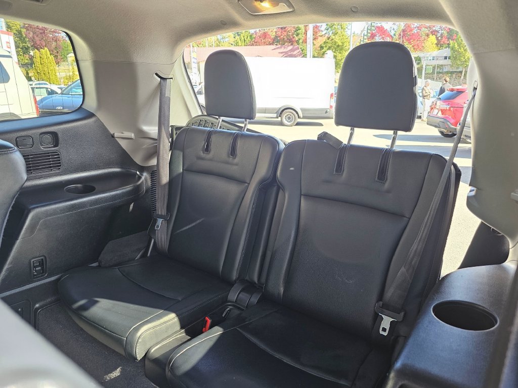 Used 2013 Toyota Highlander Limited AWD/4WD image 17