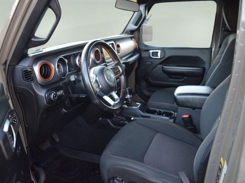 Used 2020 Jeep Gladiator Mojave image 11