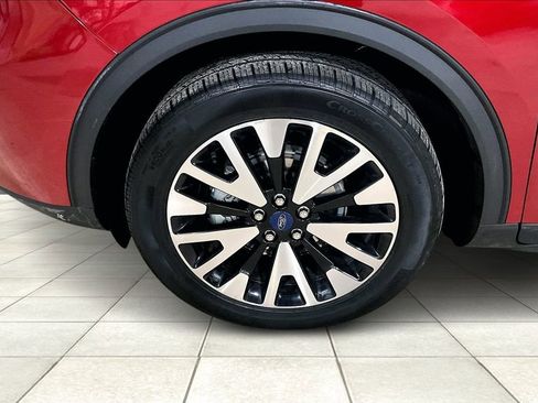 Used 2020 Ford Escape SE Sport image 8