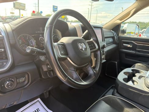 Used 2022 RAM 2500 Laramie AWD/4WD image 13