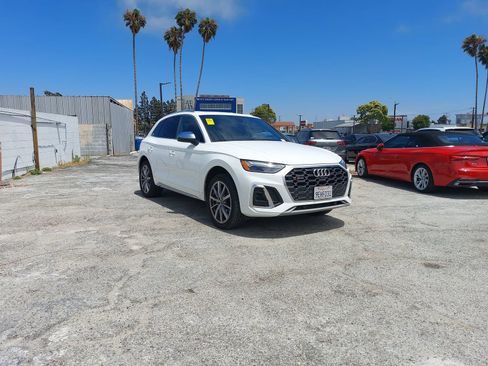 Used 2023 Audi SQ5 Premium Plus w/ Premium Plus Package AWD/4WD image 2
