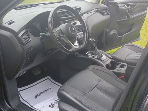 Used 2019 Nissan Rogue Sport SL w/ Premium Package AWD/4WD image 11