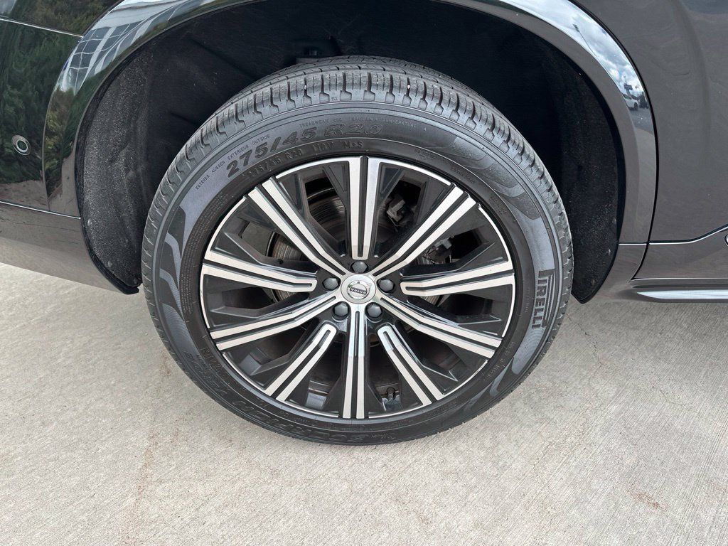 Certified 2023 Volvo XC90 B6 Plus w/ Protection Package Premier AWD/4WD image 14