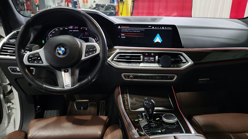 Used 2020 BMW X5 M50i AWD/4WD image 39