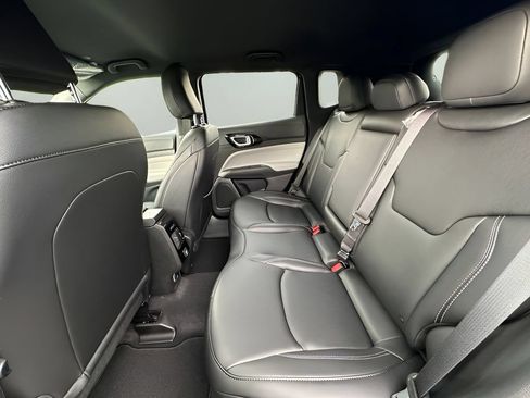New 2026 Jeep Compass Limited AWD/4WD image 26
