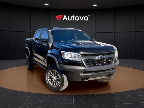 Used 2017 Chevrolet Colorado ZR2 w/ LPO, Premium Interior Package image 2