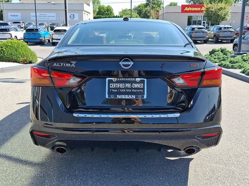 Certified 2023 Nissan Altima 2.5 SR w/ SR Premium Package FWD image 6
