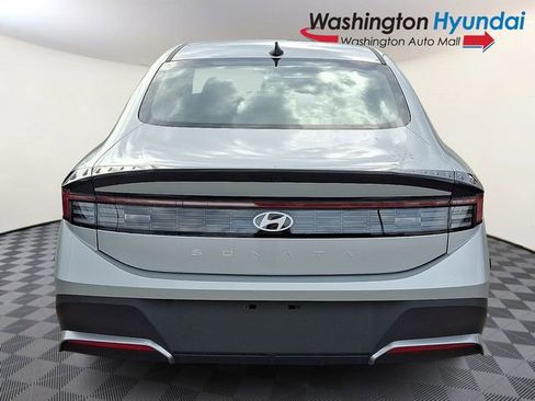 New 2026 Hyundai Sonata SE FWD image 5