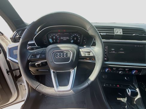 Used 2024 Audi Q3 2.0T Premium Plus AWD/4WD image 10
