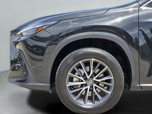 Used 2024 Lexus NX 350h AWD image 36