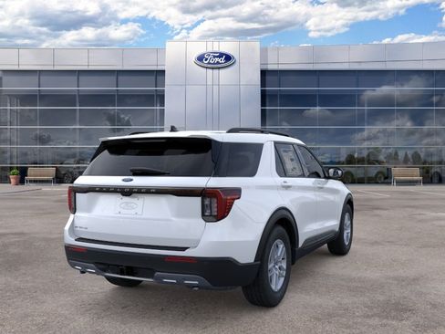 New 2026 Ford Explorer Active w/ Active Comfort Package RWD image 8