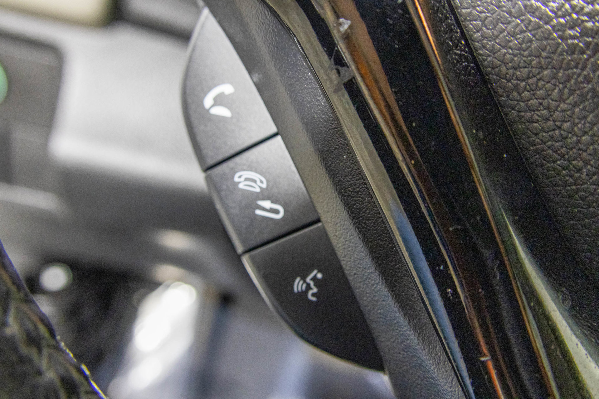 Used 2016 Honda HR-V EX-L image 33