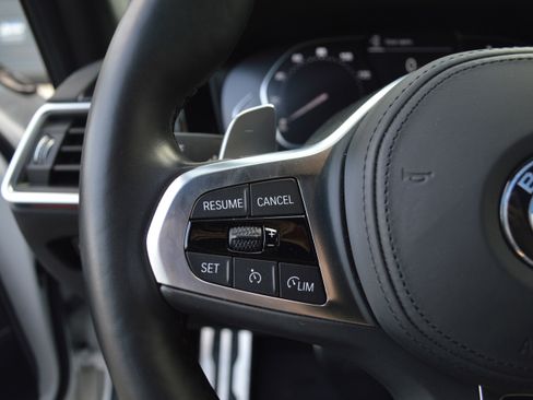 Used 2021 BMW 330i Sedan w/ M Sport Package image 14