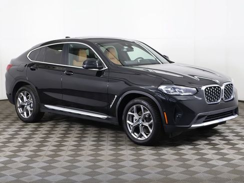 Used 2024 BMW X4 xDrive30i AWD/4WD image 64