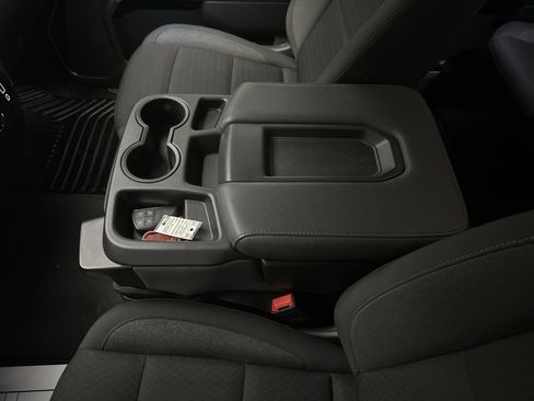 Used 2025 Chevrolet Silverado 2500 LT w/ Convenience Package image 41