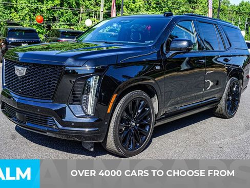 Used 2026 Cadillac Escalade Platinum Sport w/ LPO, ONYX Package AWD/4WD image 3