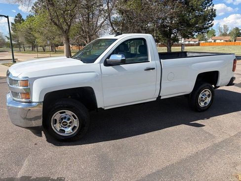 Used 2016 Chevrolet Silverado 2500 W/T RWD image 3