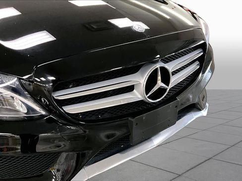 Used 2016 Mercedes-Benz C 300 4MATIC Sedan image 32