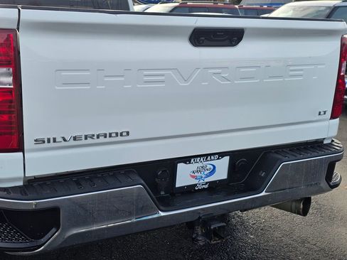 Used 2024 Chevrolet Silverado 2500 LT image 13