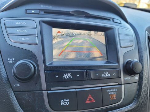 Used 2014 Hyundai Tucson SE image 21