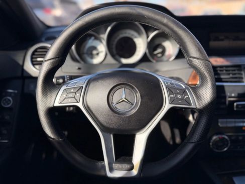 Used 2014 Mercedes-Benz C 300 4MATIC Sedan image 34